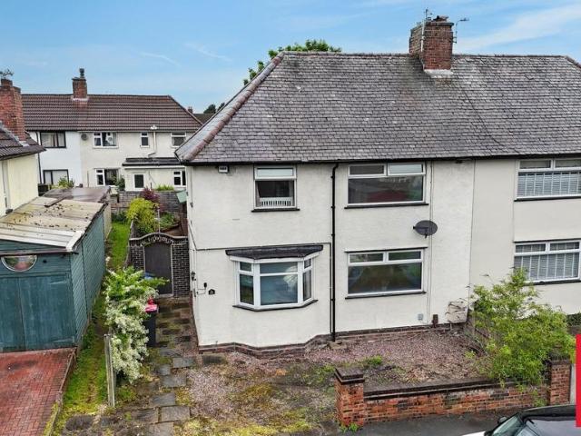 House for sale in Lower Irlam, Salford