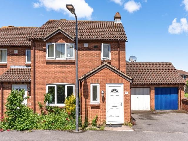 House for sale in Bradley Stoke