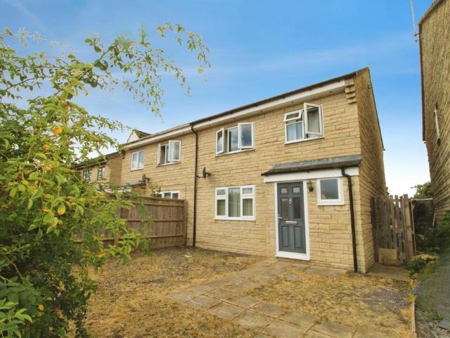 House for sale in Cricklade, Wiltshire
