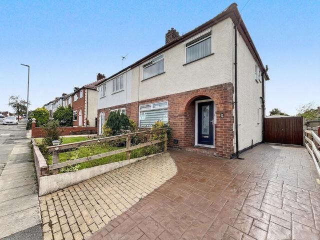 House for sale in Hollins, Bury