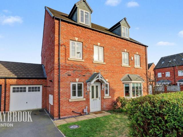 House for sale in Swinton, South Yorkshire