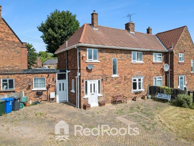 House for sale in Scawsby, South Yorkshire