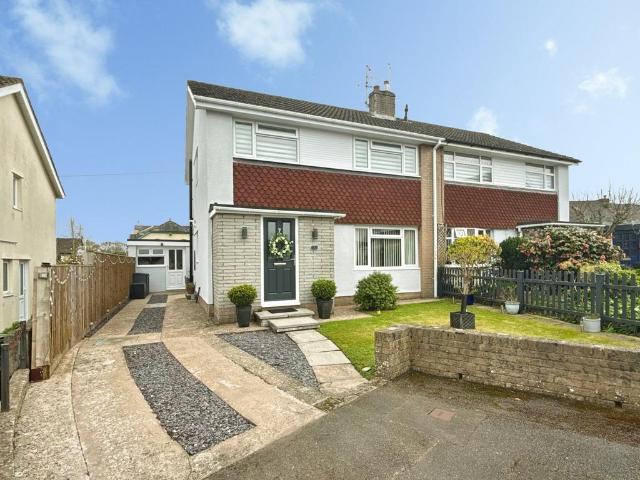 House for sale in Raglan, Wales