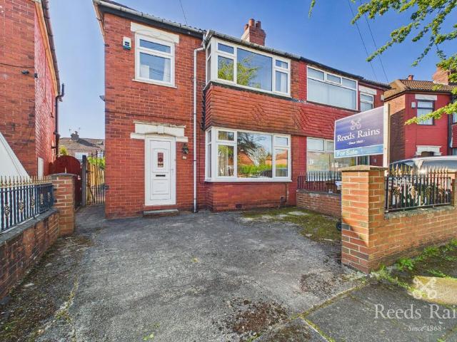 House for sale in Reddish, Greater Manchester