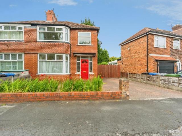 House for sale in Broadheath, Trafford Park