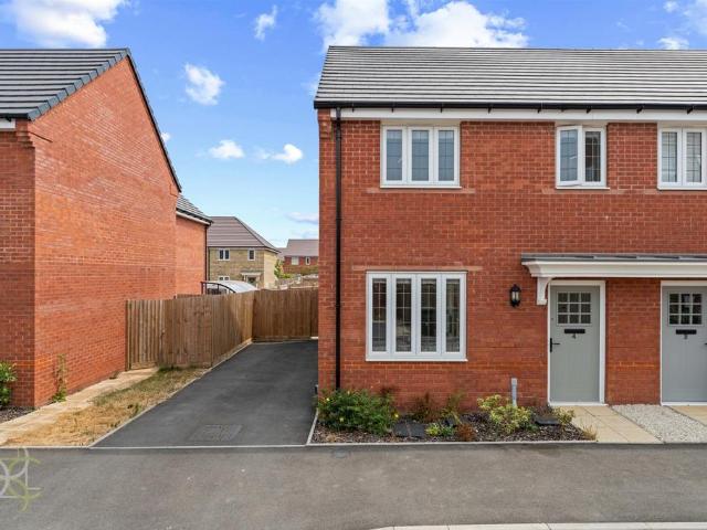 House for sale in Crookhill, Worcestershire