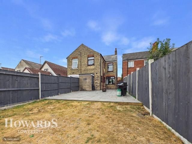 House for sale in Eastbridge, Suffolk