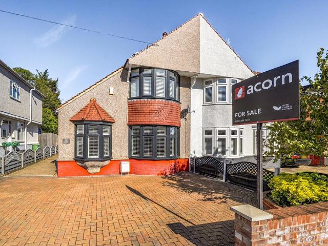 House for sale in Belle Grove, Greater London