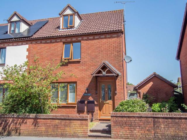 House for sale in Aller Grove, Budlake