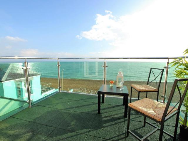 House for sale in Golden Valley, Folkestone