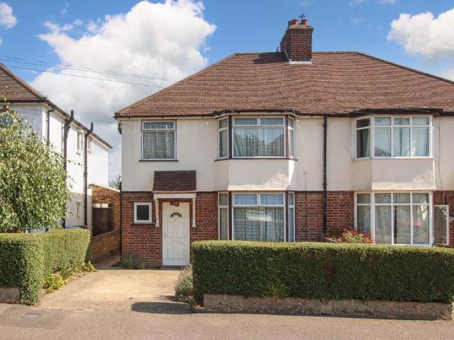 House for sale in Pouchen End, Hertfordshire