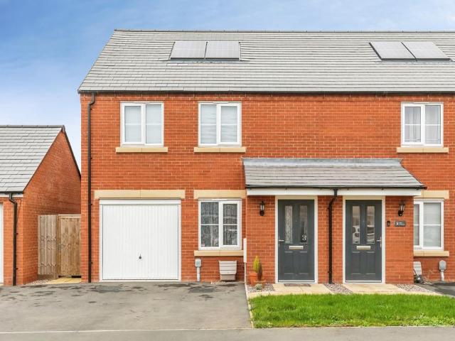 House for sale in Woodland Valley, Rothwell