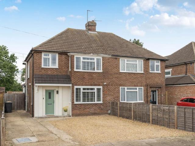 House for sale in Newnham, Bedford