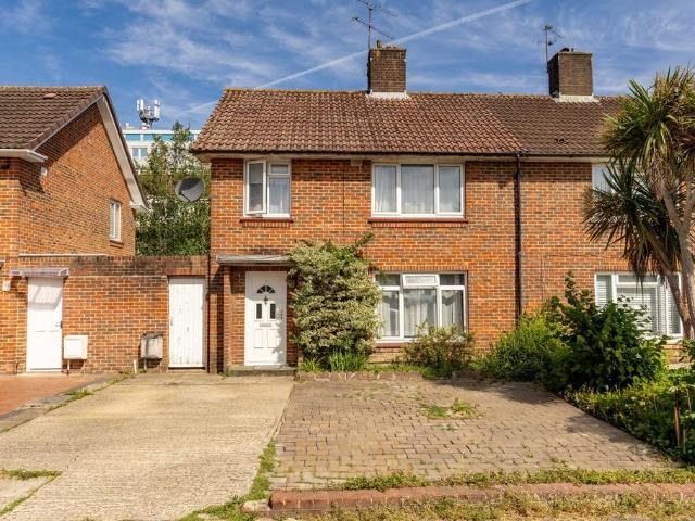House for sale in Glynde, West Sussex