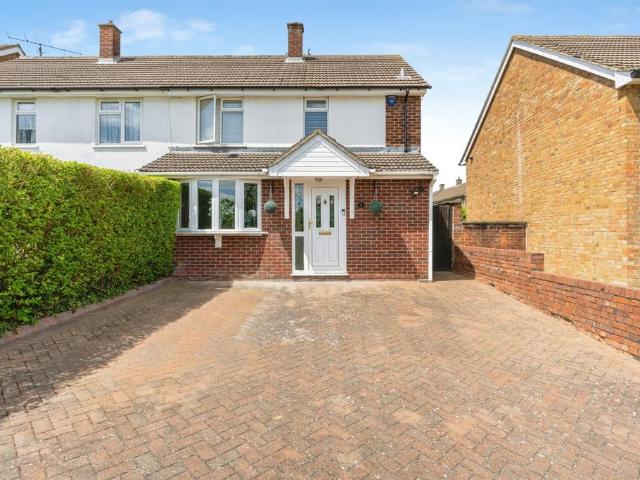 House for sale in Bedford