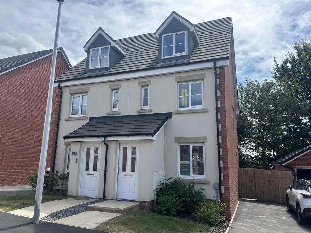 House for sale in Pembrey and Burry Port Town, Pembrey