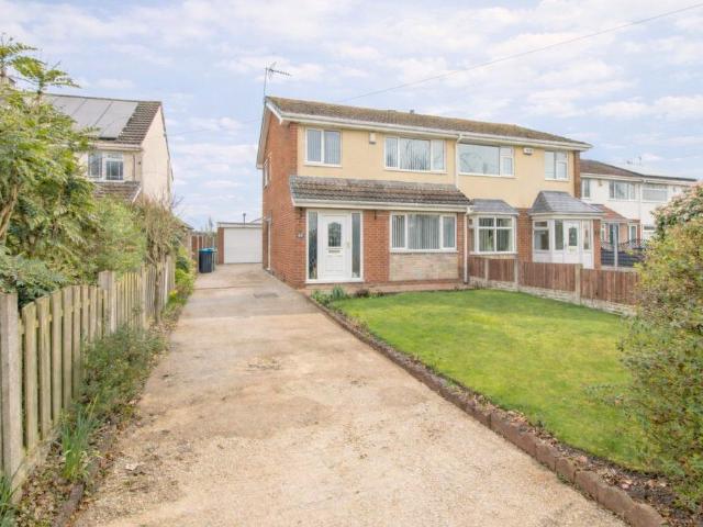House for sale in Whitby, Rossmore