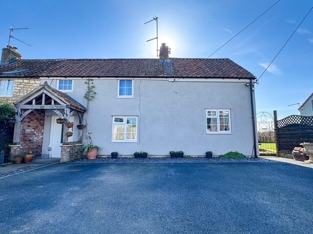 House for sale in Easter Compton, South Gloucestershire