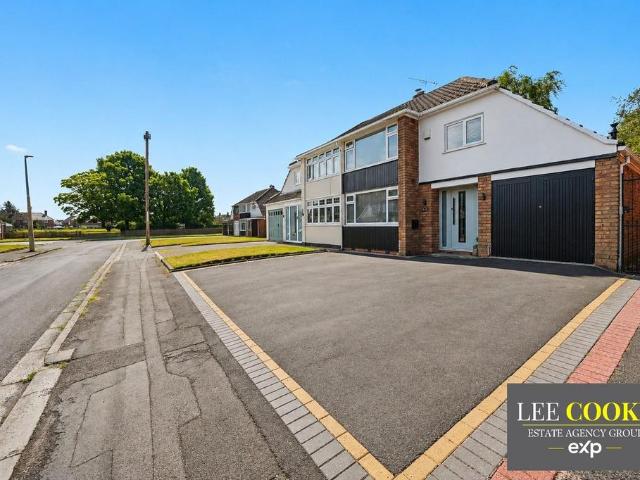 House for sale in Wednesfield, West Midlands