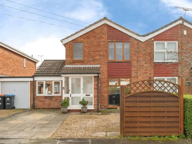 House for sale in Elton