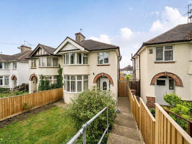 House for sale in The Slade, Oxfordshire