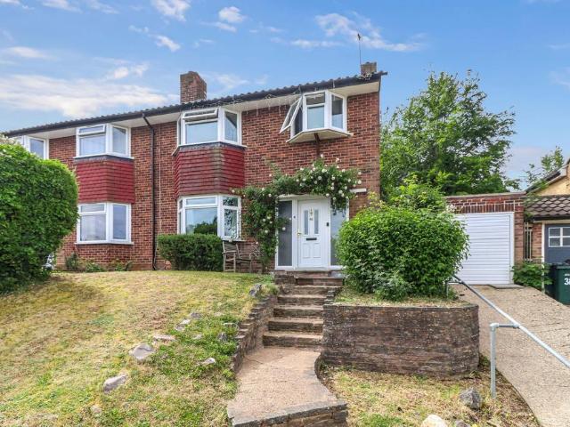 House for sale in Batchworth, Hertfordshire