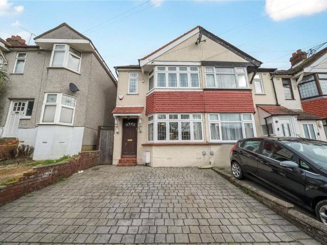 House for sale in Blackfen, Greater London