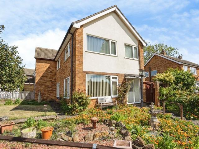 House for sale in Brentingby, Leicestershire