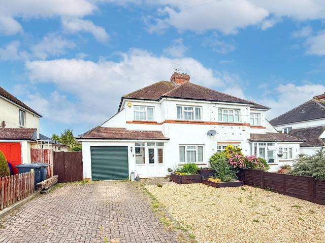 House for sale in Polegate, Cross In Hand