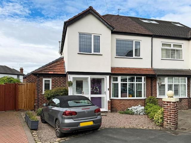 House for sale in Altrincham, Trafford