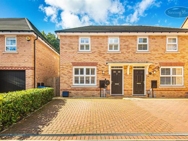 House for sale in Wharncliffe Side, Sheffield