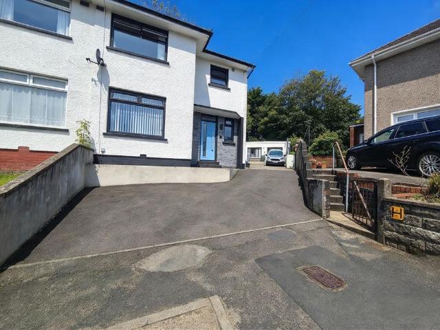 House for sale in Ynysawdre, Tondu