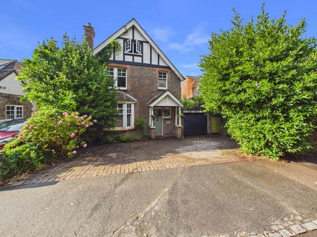 House for sale in Cross In Hand, East Sussex