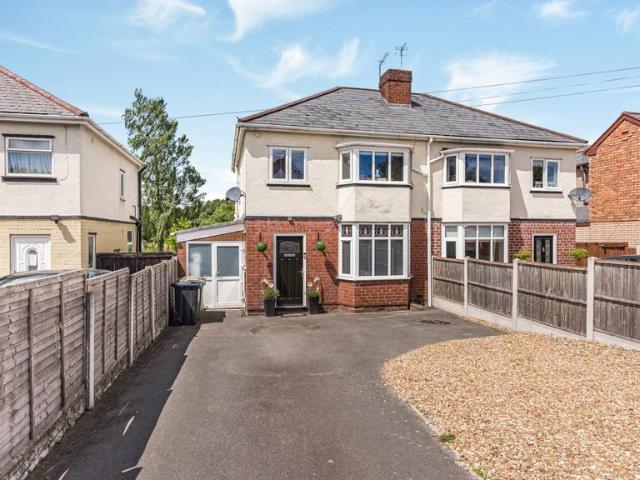 House for sale in Pelsall, West Midlands