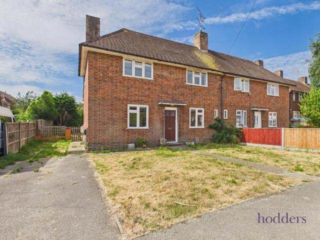 House for sale in Ottershaw, Runnymede