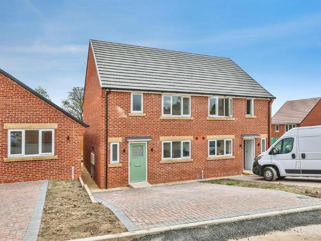 House for sale in Attenborough, East Midlands