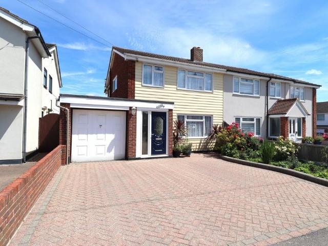 House for sale in Barling, Essex