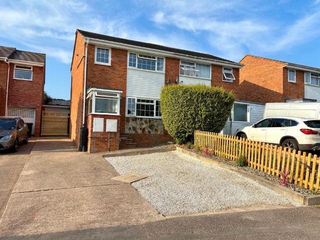 House for sale in Brixington, Budlake
