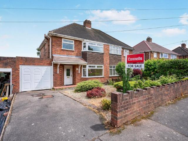 House for sale in Goldthorn Hill, West Midlands