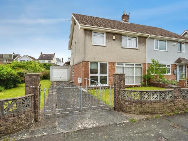 House for sale in Gorseinon, Wales