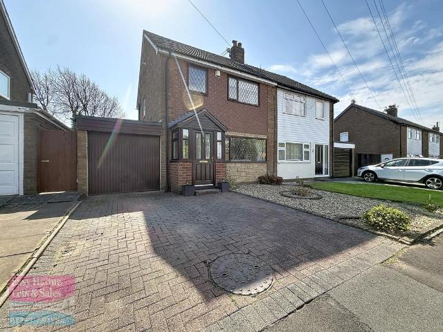 House for sale in Moss Side, Firbank
