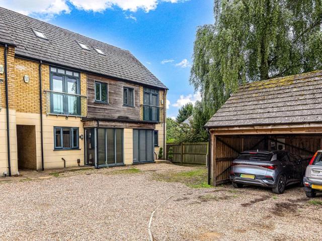 House for sale in Evington, Leicester
