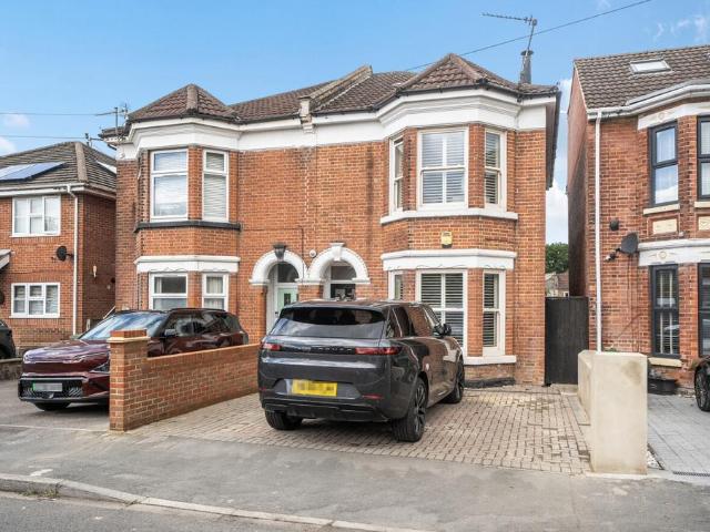 House for sale in Shirley, City Of Southampton