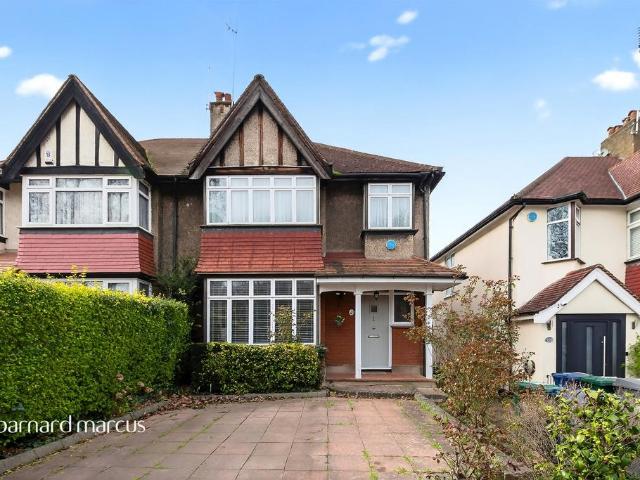 House for sale in High Barnet, Isle Of Man