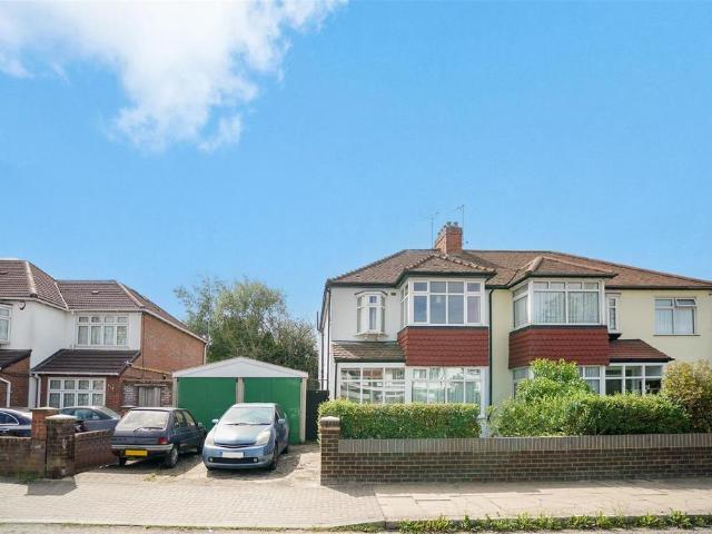 House for sale in Sudbury, Cat Hill