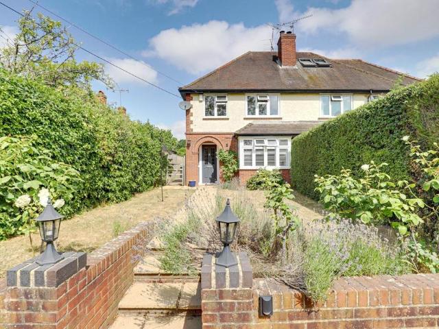 House for sale in Berrick Salome, Oxfordshire