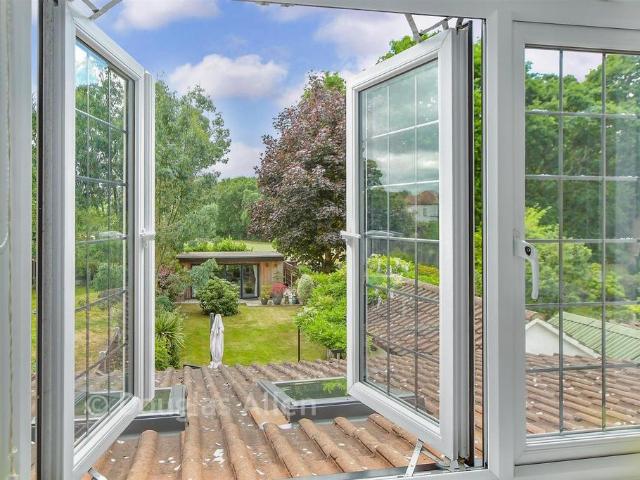 House for sale in Hornchurch, Greater London
