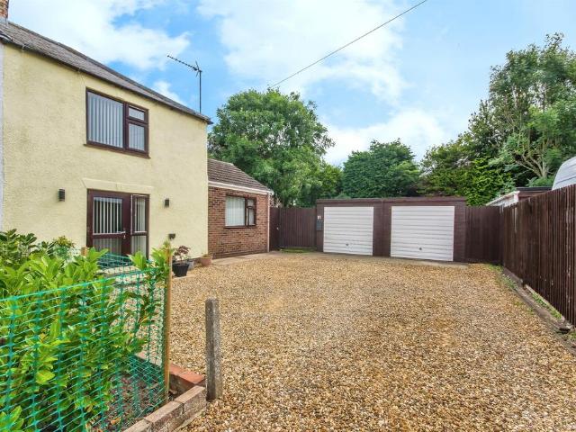 House for sale in Gosberton Clough, Lincolnshire