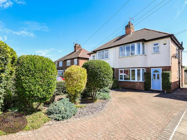 House for sale in Attenborough, East Midlands