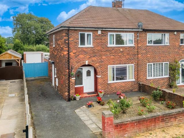 House for sale in Pontefract, West Yorkshire